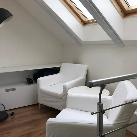 Super Solo Traveler'S Loft With Stunning Prague Views Apartment Exterior photo